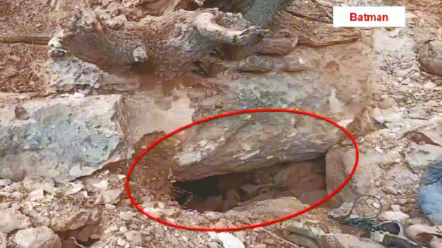 Batman kırsalında son öldürülen 2 PKK'lı, işte bu mağarada gizleniyordu.