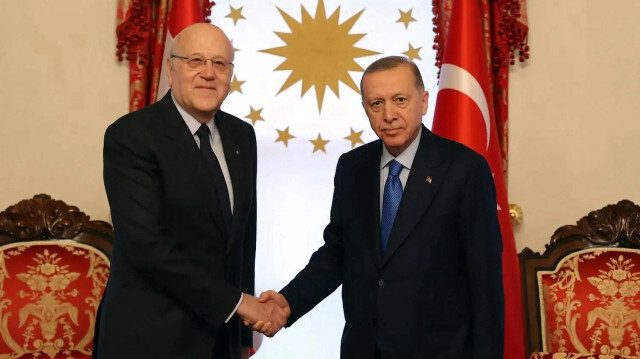 Arşiv -  Cumhurbaşkanı Recep Tayyip Erdoğan Lübnan Başbakanı Necip Mikati ile telefon görüşmesi yaptı.
