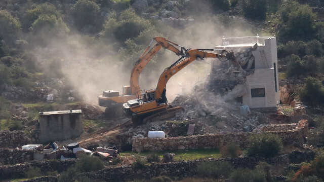 İşgalci İsrail Filistinlilerin evlerini yıkmaya devam ediyor. (Foto: Arşiv)