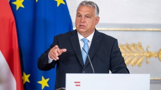  Le Premier ministre hongrois Viktor Orban s'adresse à la presse après le sommet sur la migration à Vienne, le 7 juillet 2023. 