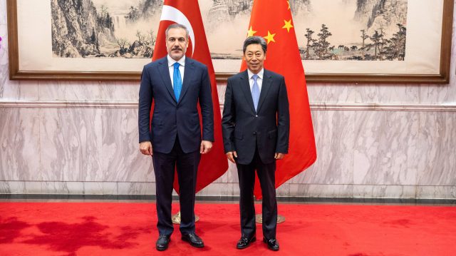 Dışişleri Bakanı Hakan Fidan ve Çin Komünist Partisi (ÇKP) Merkez Komitesi Siyasi ve Hukuki İşler Komisyonu Başkanı Çın Vınçing