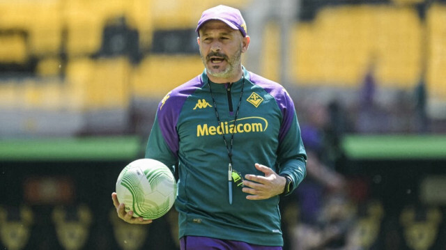 L'entraîneur de la Fiorentina, Vincenzo Italiano, quitte la Viola après 3 saisons.