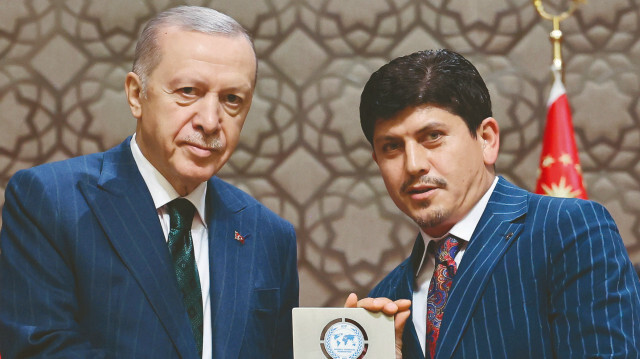 Cumhurbaşkanı Recep Tayyip Erdoğan, Albayrak Medya Genel Müdürü Abdullah Hanönü.