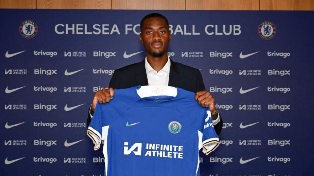 Tosin Adarabioyo, yeni sezonda Chelsea formasını terletecek.