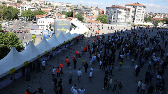 Genel kurul üyeleri, seçimli genel kurula büyük ilgi gösteriyor.