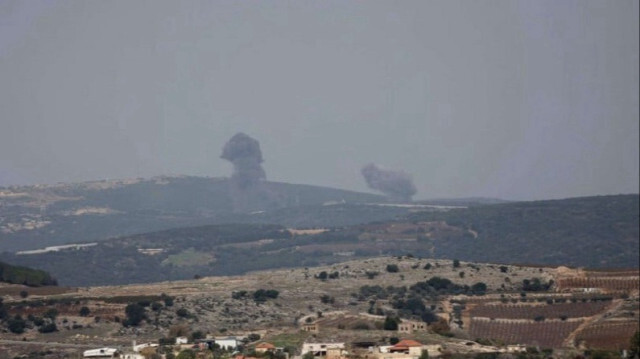 الاحتلال الإسرائيلي يعلن مهاجمة "أهداف لحزب الله" جنوب لبنان 
