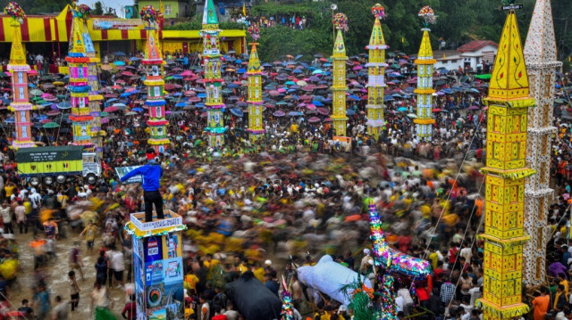 Festival traditionnel de Behdienkhlam en Inde, le 17 juillet 2023.