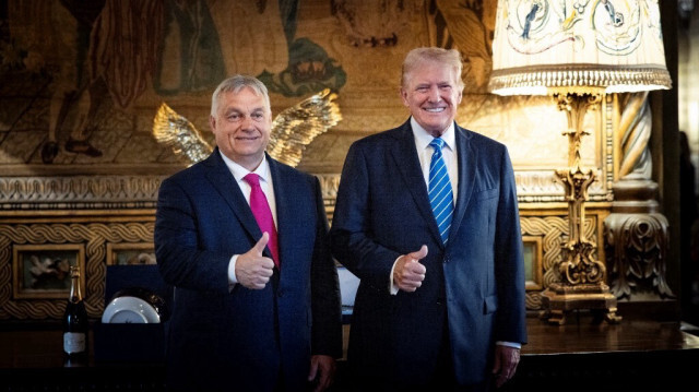 Le Premier ministre de Hongrie, Victor Orban et l'ancien président des États-Unis, Donald Trump lors d'une rencontre dans la résidence de Mar-a-Lago, à Palm Beach, en Floride, le 11 juillet 2024.