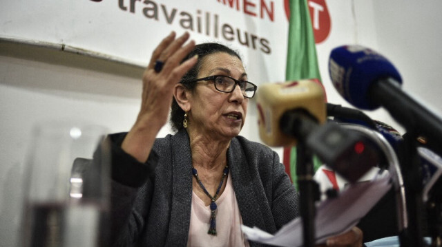 Louisa Hanoune, présidente du Parti des travailleurs algériens, tient sa première conférence de presse le 3 mars 2021, après avoir été libérée de la prison militaire de Blida.