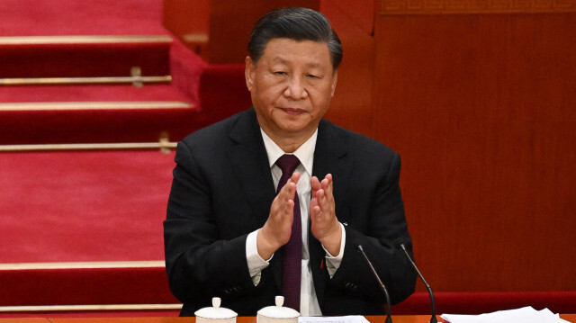 Le président chinois Xi Jinping assistant à la cérémonie de clôture du 20e congrès du Parti communiste chinois au Grand Hall du peuple à Pékin, le 22 octobre 2022. Les hauts fonctionnaires chinois se réunissant à Pékin le 15 juillet 2024. Tous les regards sont tournés vers la manière dont ils pourraient relancer une croissance morose lors d'une réunion politique clé qui, traditionnellement, permet aux responsables de dévoiler des changements de politique économique de grande envergure.