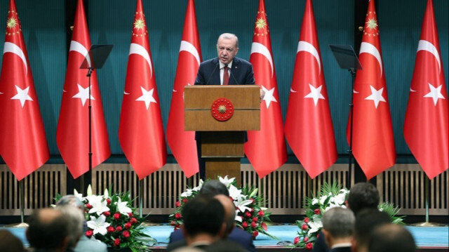 Le Président turc, Recep Tayyip Erdogan lors d'une déclaration après la réunion du cabinet au complexe présidentiel à Ankara en Turkiye, le 16 juillet 2024.