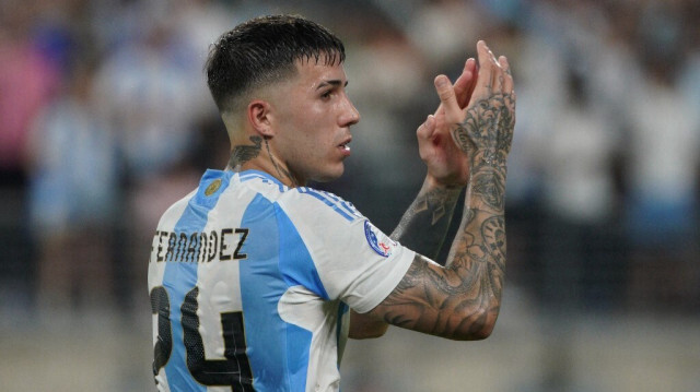 Le milieu de terrain argentin Enzo Fernandez lors de la demi-finale de la Copa America 2024 entre l'Argentine et le Canada au MetLife Stadium, New Jersey, le 9 juillet 2024.