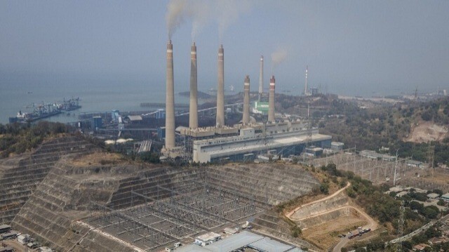 La centrale électrique au charbon de Suralaya à Cilegon, dans la province indonésienne de Banten.