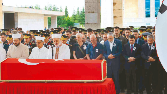 Şehit Yarbay Demirkan, Ankara'da son yolculuğuna uğurlandı.