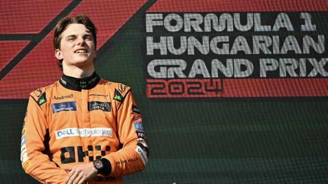 Oscar Piastri de l'équipe McLaren-Mercedes, vainqueur du Grand Prix de Formule 1 de Hongrie sur le circuit de Hungaroring à Mogyorod, près de Budapest, le 21 juillet 2024. 