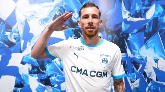 Le joueur Danois, Pierre-Emile Hojbjerg, signe officiellement à l'Olympique de Marseille, le 22 juillet 2024.