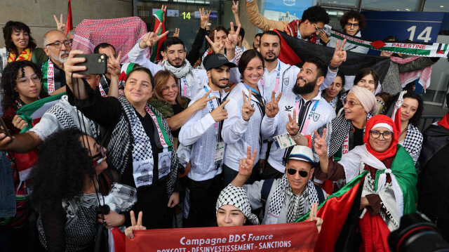 Accueil de la délégation palestinienne aux JO 2024 de Paris, à Roissy, le 25 juillet 2024.