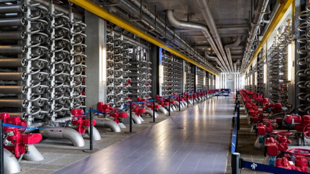 Centrale de nanofiltration d'une usine de production d'eau potable à Méry-sur-Oise, en région parisienne, le 13 mars 2024. 