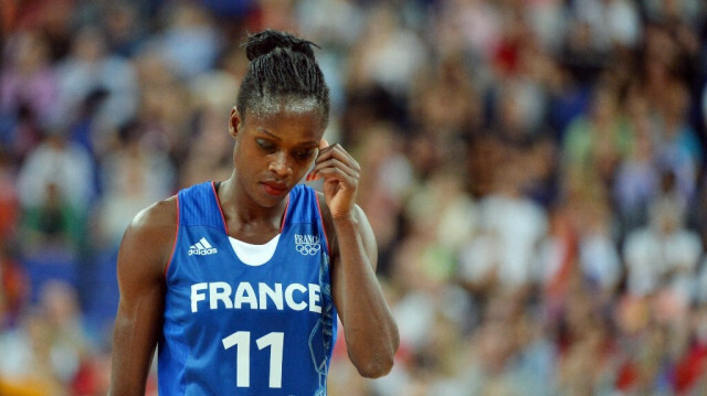 La joueuse française Emilie Gomis lors de la finale entre les États-Unis et la France aux Jeux Olympiques de Londres 2012, le 11 août 2012. 