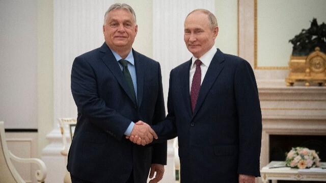 Putin ile Orban Moskova'da bir araya geldi