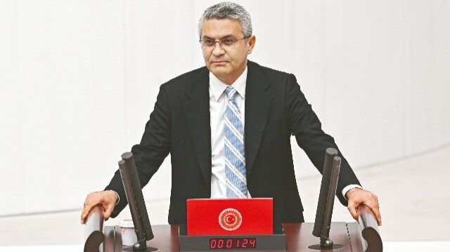 Oğuz Kaan Salıcı