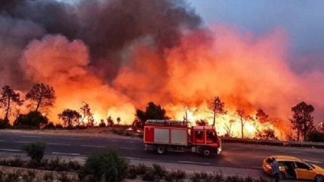 اندلاع حريق شمالي دولة الاحتلال جراء سقوط مسيرتين أطلقتا من لبنان 
