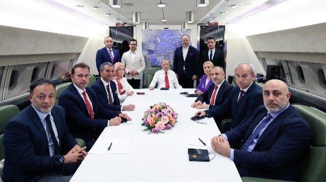 Cumhurbaşkanı Erdoğan, Almanya ziyareti dönüşü uçakta gazetecilerin sorularını yanıtladı.