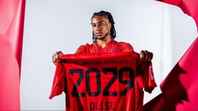 Le joueur français d'origine algérienne et nigériane, Michael Olise, signe au Bayern Munich, le 07 juillet 2024.