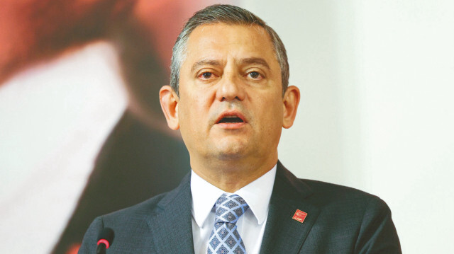 Özgür Özel.