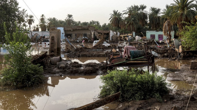 Des inondations meurtrières frappent le Soudan, déjà plongé dans un conflit entre généraux rivaux. Plus de 73 000 personnes ont été touchées, aggravant la crise humanitaire.