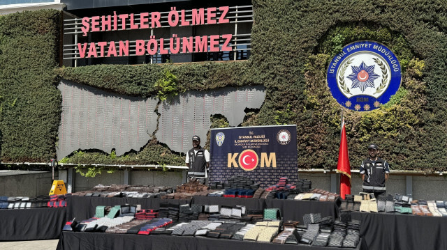 İstanbul'da 108 bin 70 kaçak cüzdan ele geçirildi