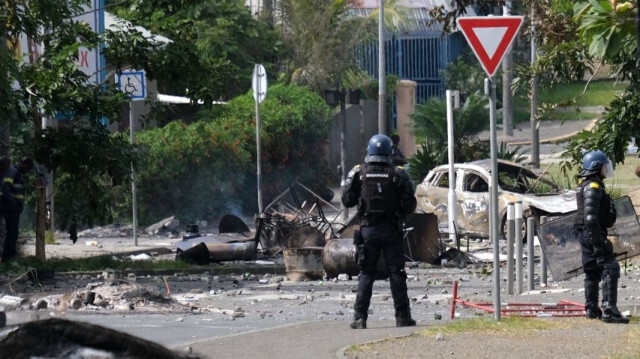 Scène d'affrontements en Nouvelle-Calédonie, où un onzième Kanak a été tué par les forces françaises le 14 août 2024.