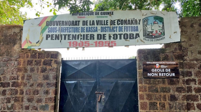 Dans un rapport du 14 août, le Haut-Commissaire de l'ONU aux droits de l'homme dénonce la détention prolongée et les conditions de vie déplorables des mineurs dans les prisons surpeuplées de Guinée.