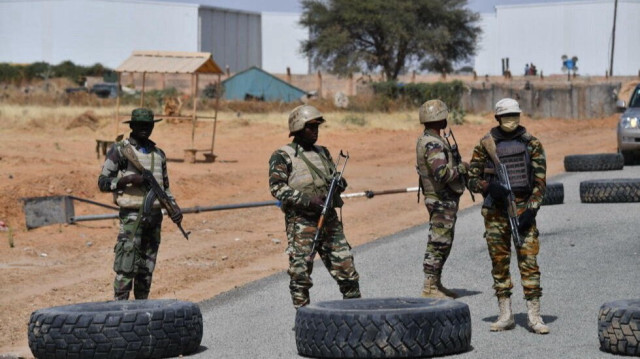 Une attaque par des hommes armés à Mehanna, dans l'ouest du Niger, le mardi 13 août, a fait quatorze morts et plusieurs blessés parmi les civils, selon l'armée nigérienne.