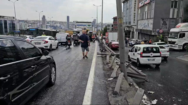 D-100 karayolu Ankara istikameti trafiğe kapatıldı.