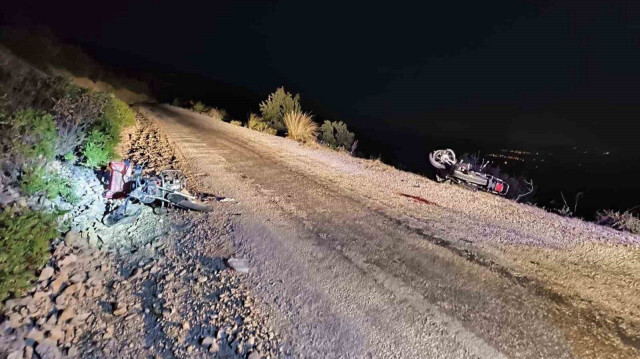 Isparta'da motosikletler kafa kafaya çarpıştı: 16 yaşındaki genç hayatını kaybetti!