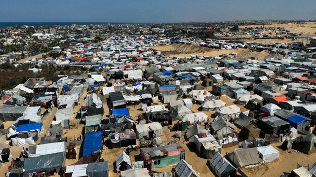 Vue du camps de déplacés palestiniens d'Al-Mawasi, dans la bande de Gaza, où se concentrent 30 000 Palestiniens par km².