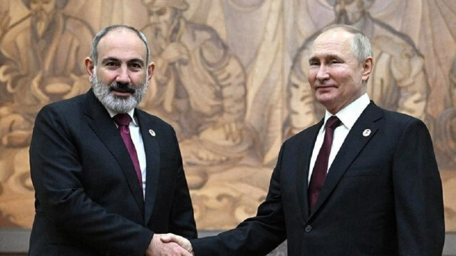 Laut Kreml besprechen Putin und Paschinjan Fragen der Normalisierung der ...