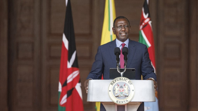 Le président du Kenya, Wiliiam Ruto, s'exprime lors d'une conférence de presse au State House à Nairobi le 04 juillet 2024.