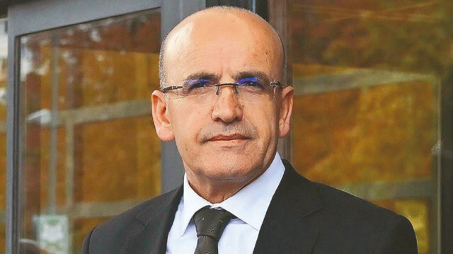 Mehmet Şimşek.