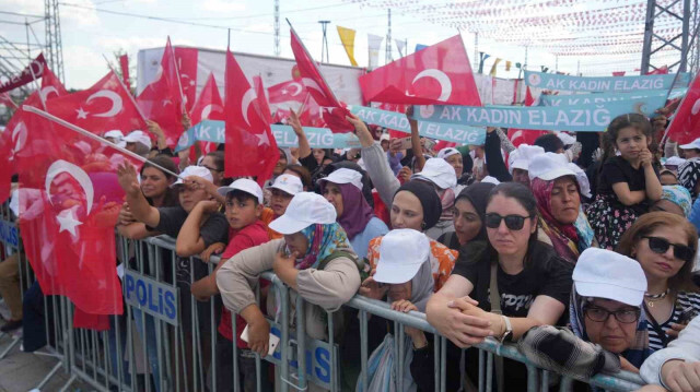 Cumhurbaşkanı Erdoğan tören alanına gelerek binlerce vatandaşa hitap edecek.