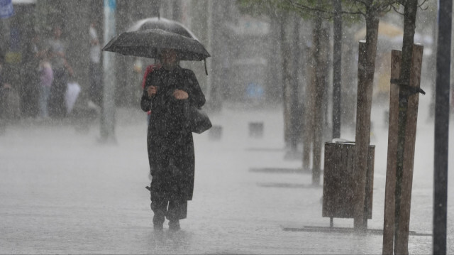 Meteorolojiden bazı illere yağış uyarısı yapıldı. 