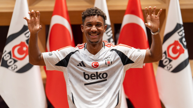 Felix Uduokhai, Beşiktaş formasını giydi. 