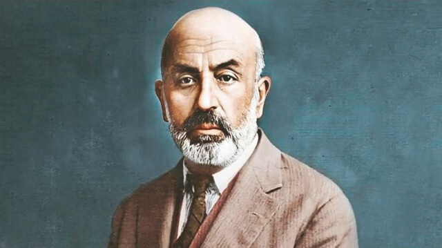 Mehmet Akif Ersoy.