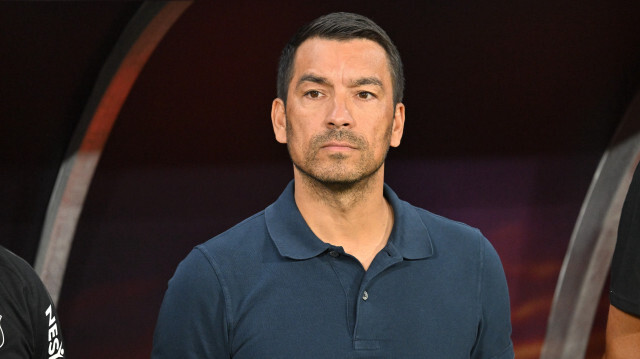 Beşiktaş Teknik Direktörü Giovanni van Bronckhorst
