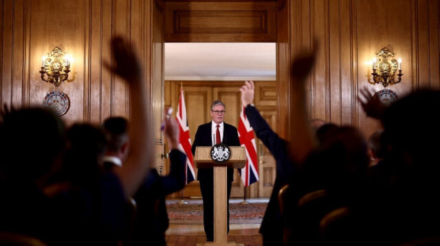 Le Premier ministre britannique, Keir Starmer prononce un discours lors d'une conférence de presse à la suite des affrontements après le meurtre à Southport, au 10 Downing Street dans le centre de Londres, le 1er août 2024. 