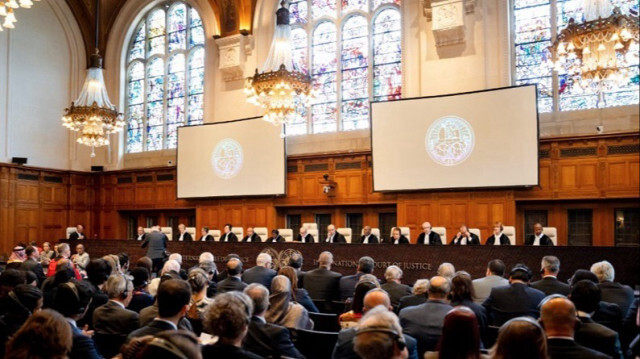 La salle d'audience de la Cour internationale de Justice (CIJ) lors d'un arrêt non contraignant sur les conséquences juridiques de l'occupation israélienne de la Palestine et de Jérusalem-Est, à La Haye, aux Pays-Bas.