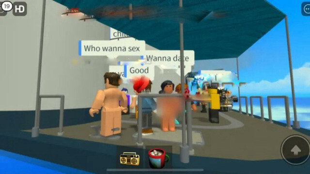 Capture d'écran montrant des propos incitant à la pédophilie sur la plateforme de jeu Roblox.