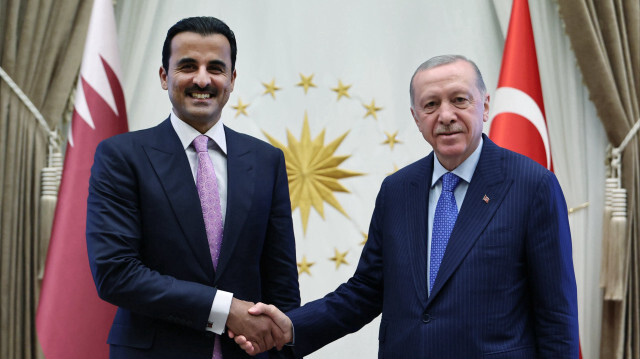Cumhurbaşkanı Recep Tayyip Erdoğan, Katar Emiri Şeyh Temim bin Hamed El Sani ile bir araya geldi