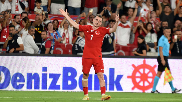 Kerem Aktürkoglu, auteur d'un triplé historique lors du match opposant la Türkiye à l'Islande dans le cadre de la Ligue des Nations, à Izmir, le 9 septembre 2024.